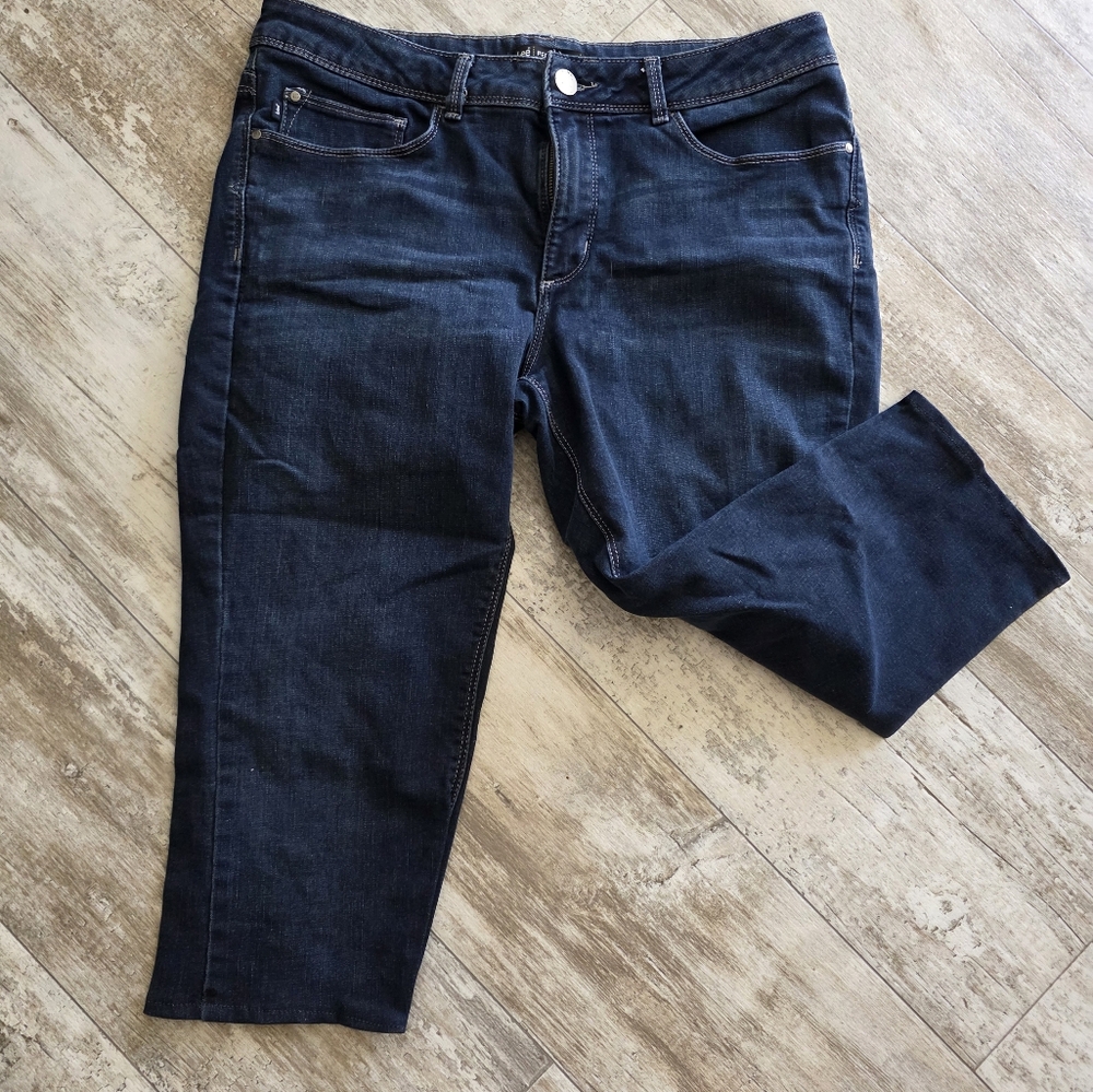 lee perfect fit carpi denim crop.jean size 14 womans blue